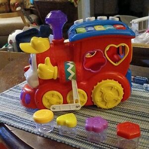 BUMP & GO CARTOON SMART TRAIN